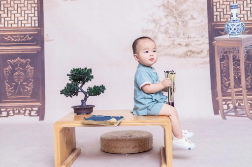 陆丰宝宝几个月会认人
